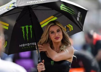 Pemilik MotoGP Baru Akan Hilangkan Umbrella Girl, Beneran Tuh?