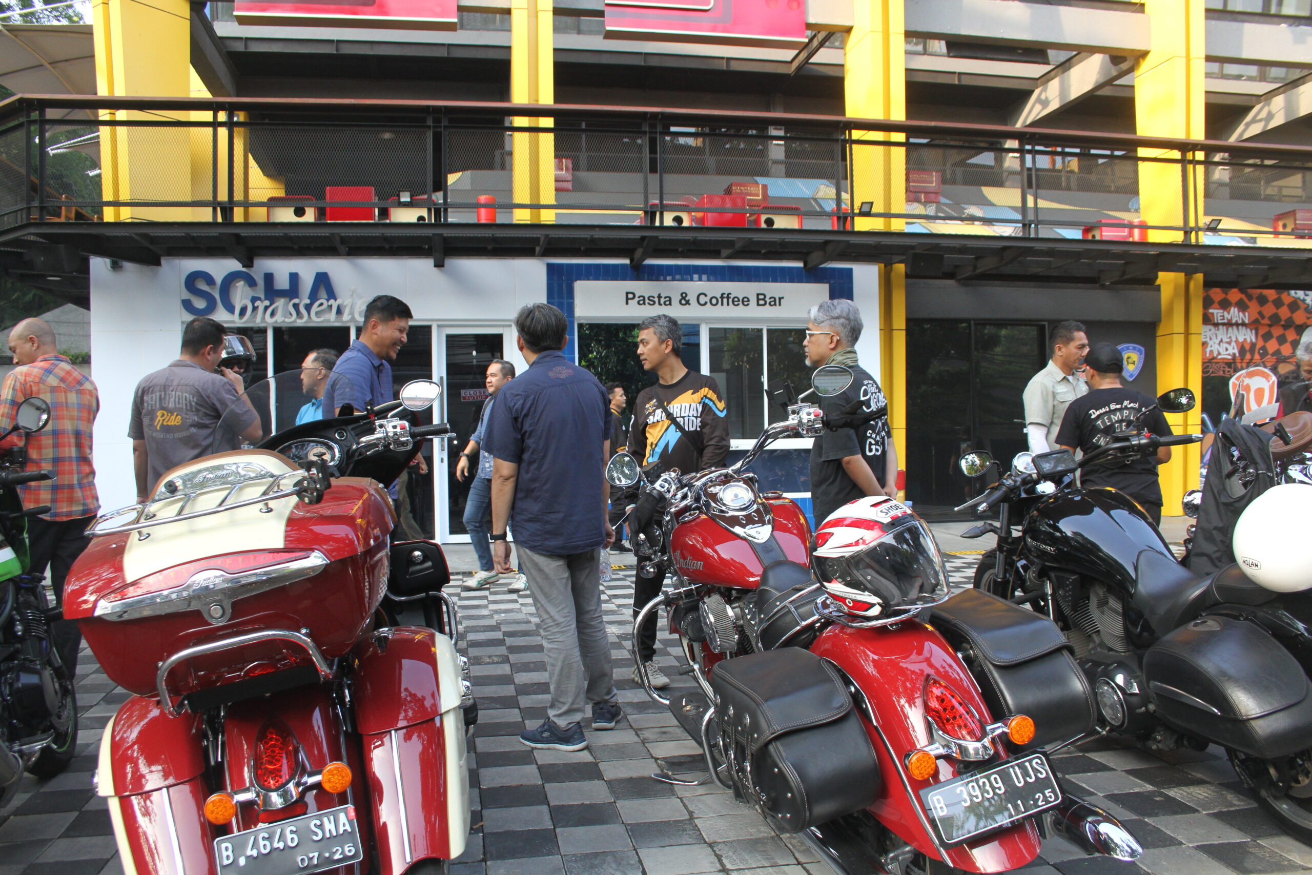 Indian Motorcycle Riders Group Datangi Kantor Polisi, Bikin SIM C1 ...