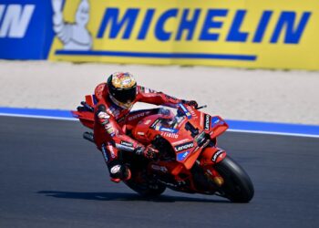 Hasil Kualifikasi MotoGP Emilia Romagna 2024 – Pecco Bagnaia Cetak Rekor Diantara Serbuan Serangga