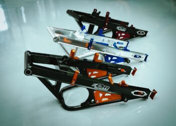 Swing Arm Yang Bikin Kawasaki Ninja 150 Makin Ganteng di 2025