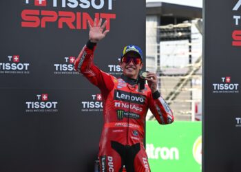 Hasil Sprint Race MotoGP Thailand 2025 Milik Marc Marquez, Tinggalkan Pecco Bagnaia