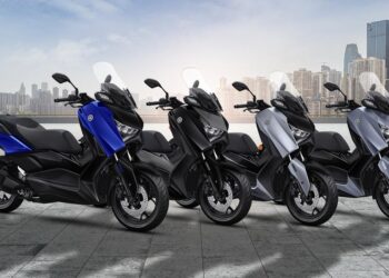 Yamaha XMAX Connected 2026 Disuntik Warna Baru, Kelir Premium Harga Segini