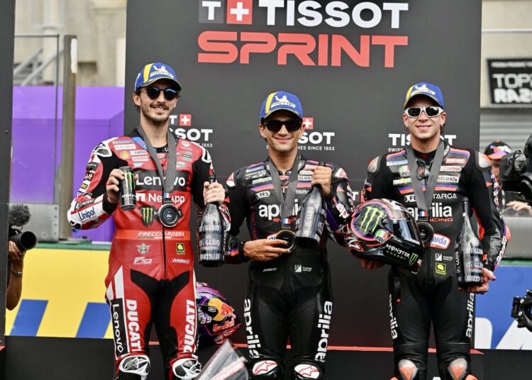 Jorge Martin Menang Hasil Sprint Race MotoGP Prancis 2025 Marc Marquez Crash Hebat